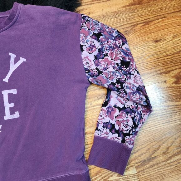 Life is Good Stay True Purple Floral Sleeve Relaxed Fit Sweatshirt Size L - Picture 5 of 8